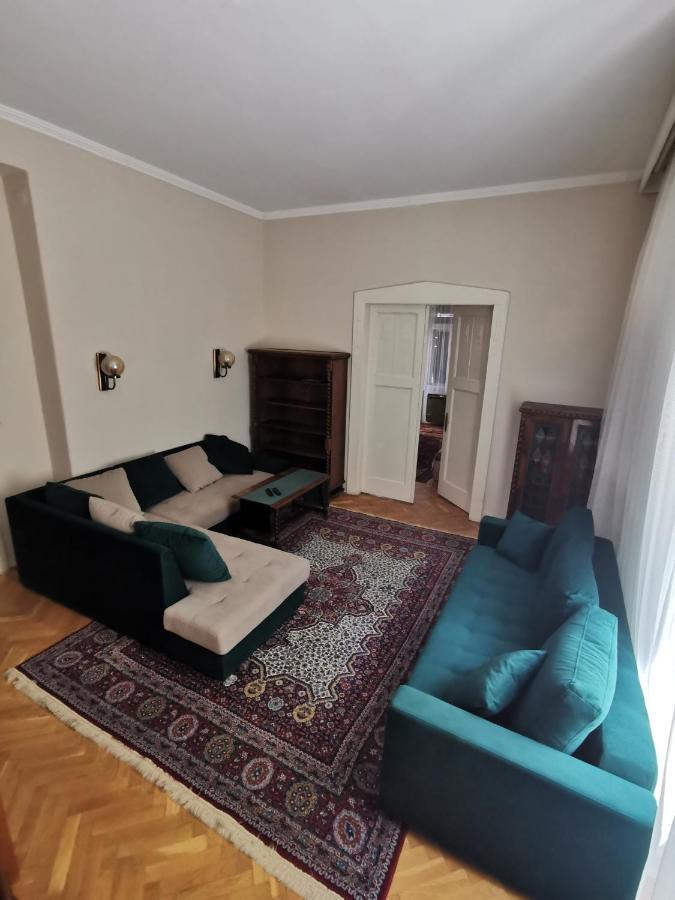 Antikvilla Apartman Szeged Exteriör bild