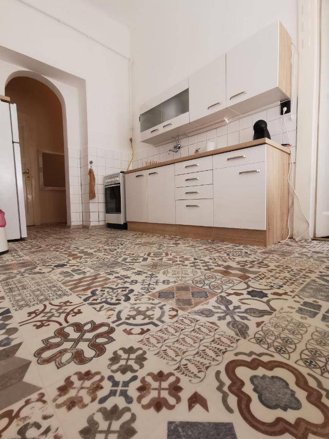 Antikvilla Apartman Szeged Exteriör bild