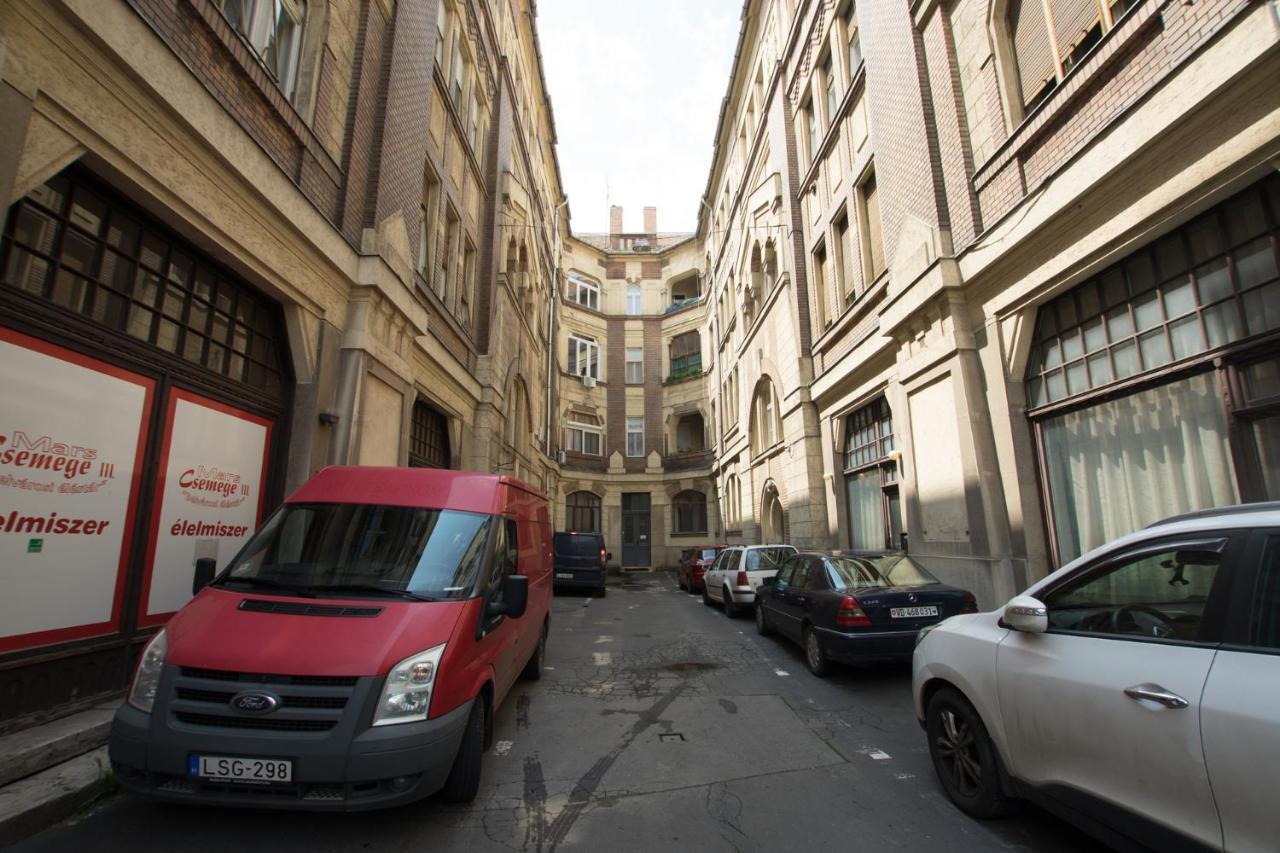 Antikvilla Apartman Szeged Exteriör bild